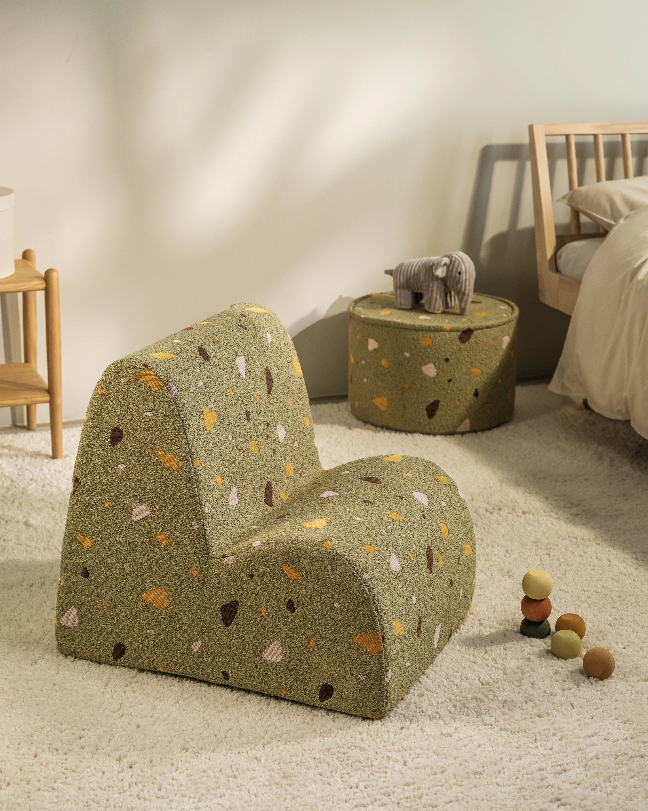 wigiwama-fauteuil-nuage-terrazzo-moss-cloud-chair-enfant image 4