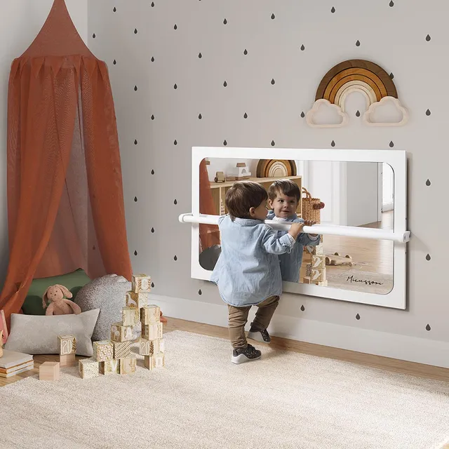 micuna-mountain-miroir-montessori-enfant image 1