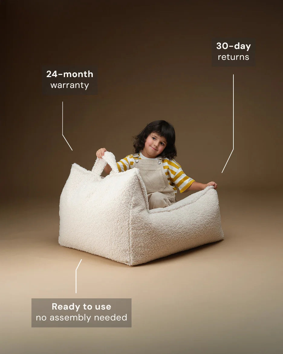 wigiwama-fauteuil-poire-cream-white-teddy-pouf-enfant-blanc image 8