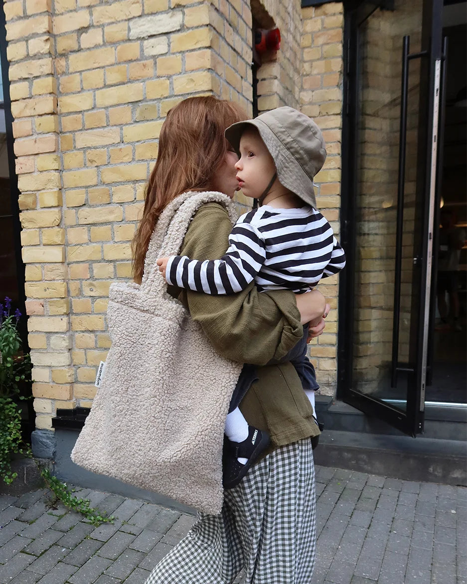 wigiwama-classic-tote-bag-biscuit-sac-teddy image 3
