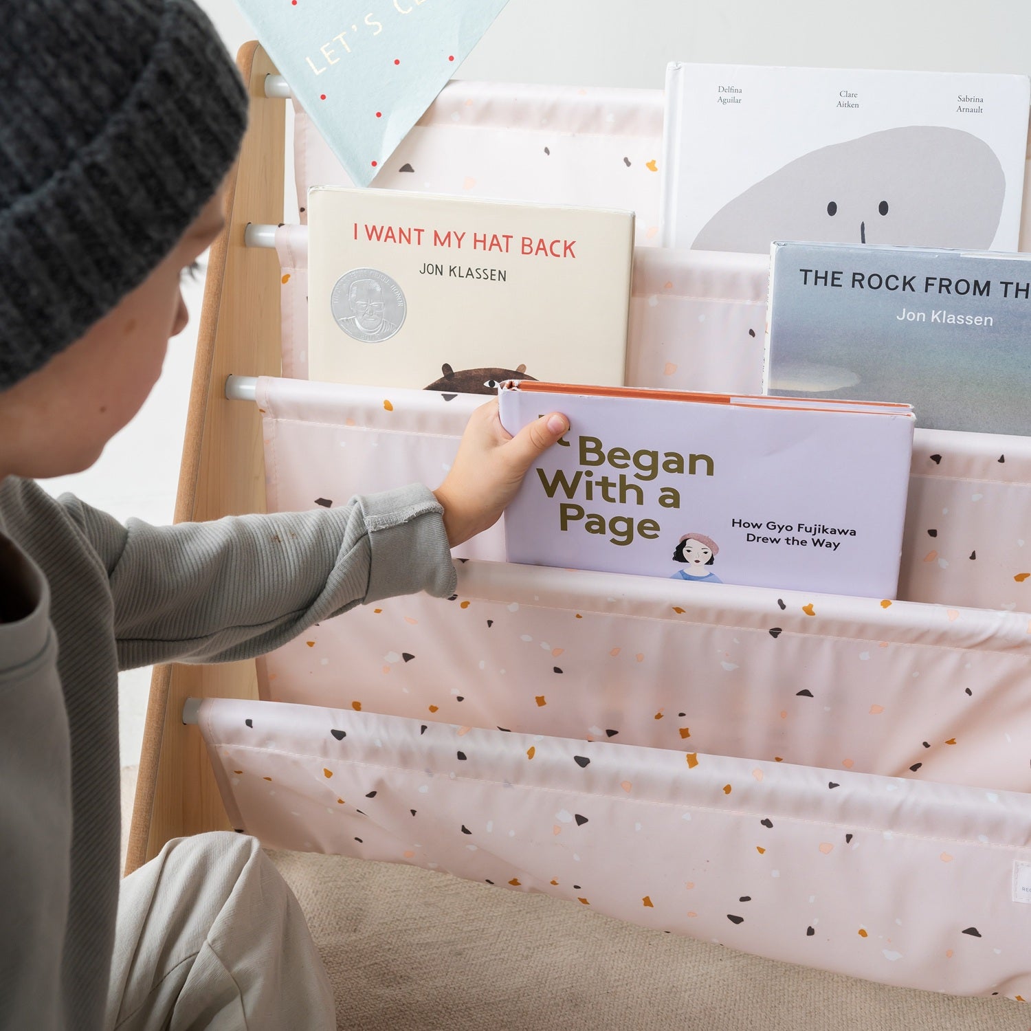 3-sprouts-porte-livres-enfant-terrazzo-rose-tissu-recycl image 4