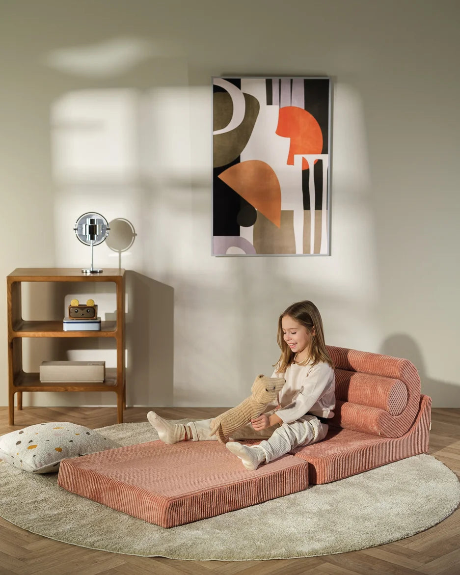 wigiwama-flipster-chaise-enfant-modulable-pink-mousse-velours-c-tel image 2
