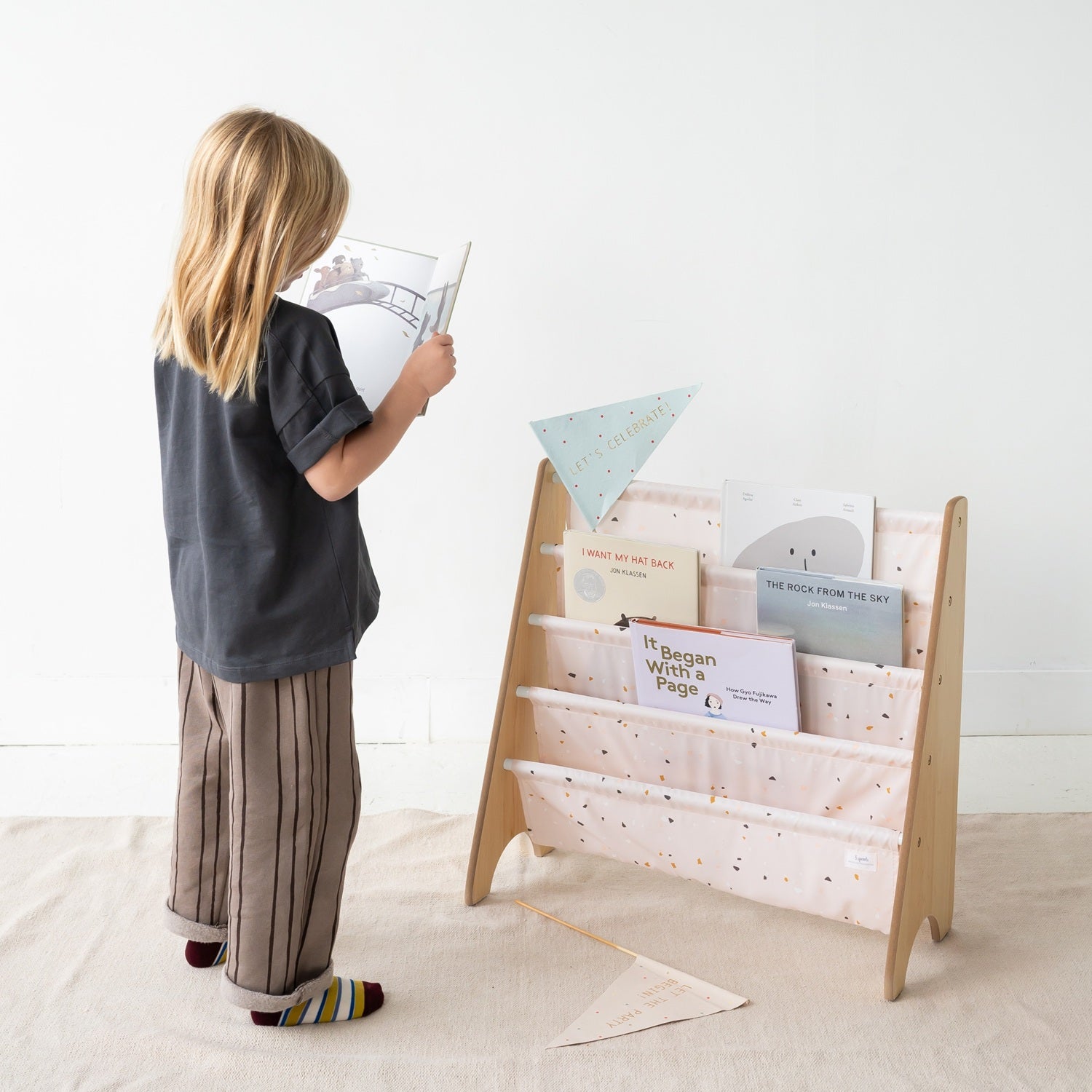 3-sprouts-porte-livres-enfant-terrazzo-rose-tissu-recycl image 2