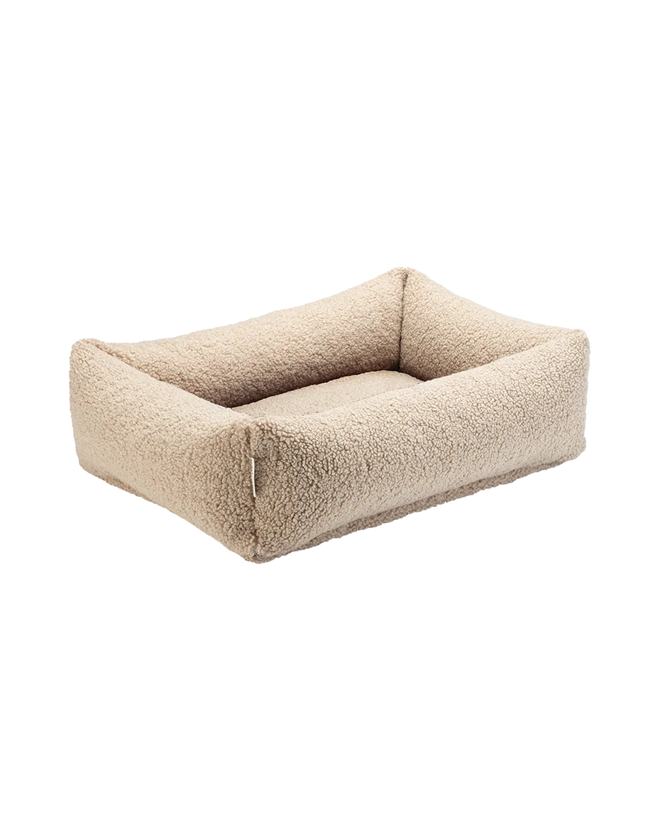 wigiwama-biscuit-pet-snuggle-bed-m-lit-chien-teddy-r-versible image 1