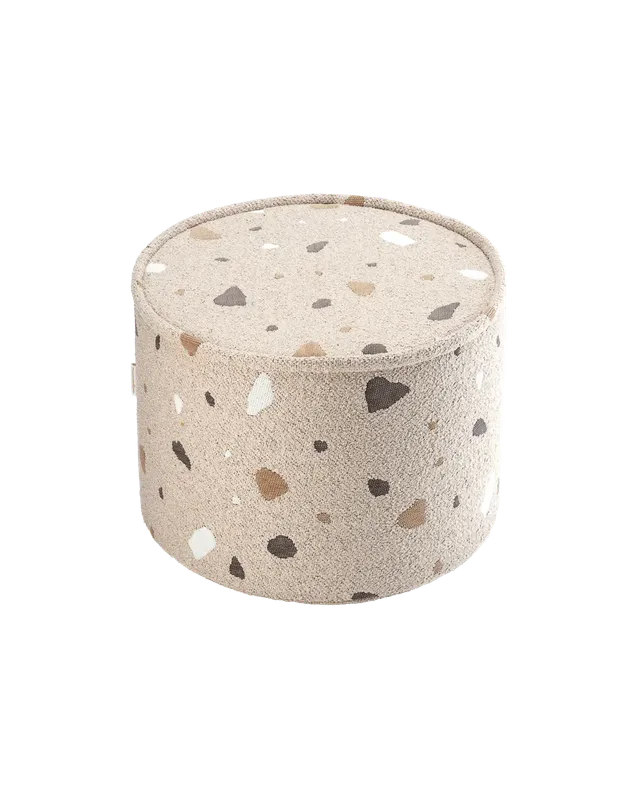 wigiwama-pouf-terrazzo-sand-pouf-enfant image 1