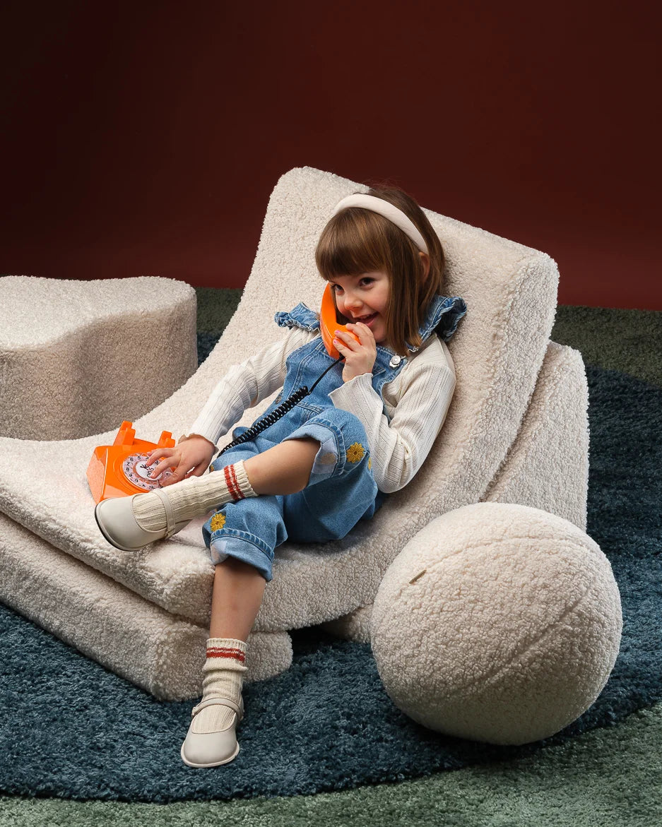 wigiwama-coussin-boule-cream-white-coussin-enfant-teddy image 4