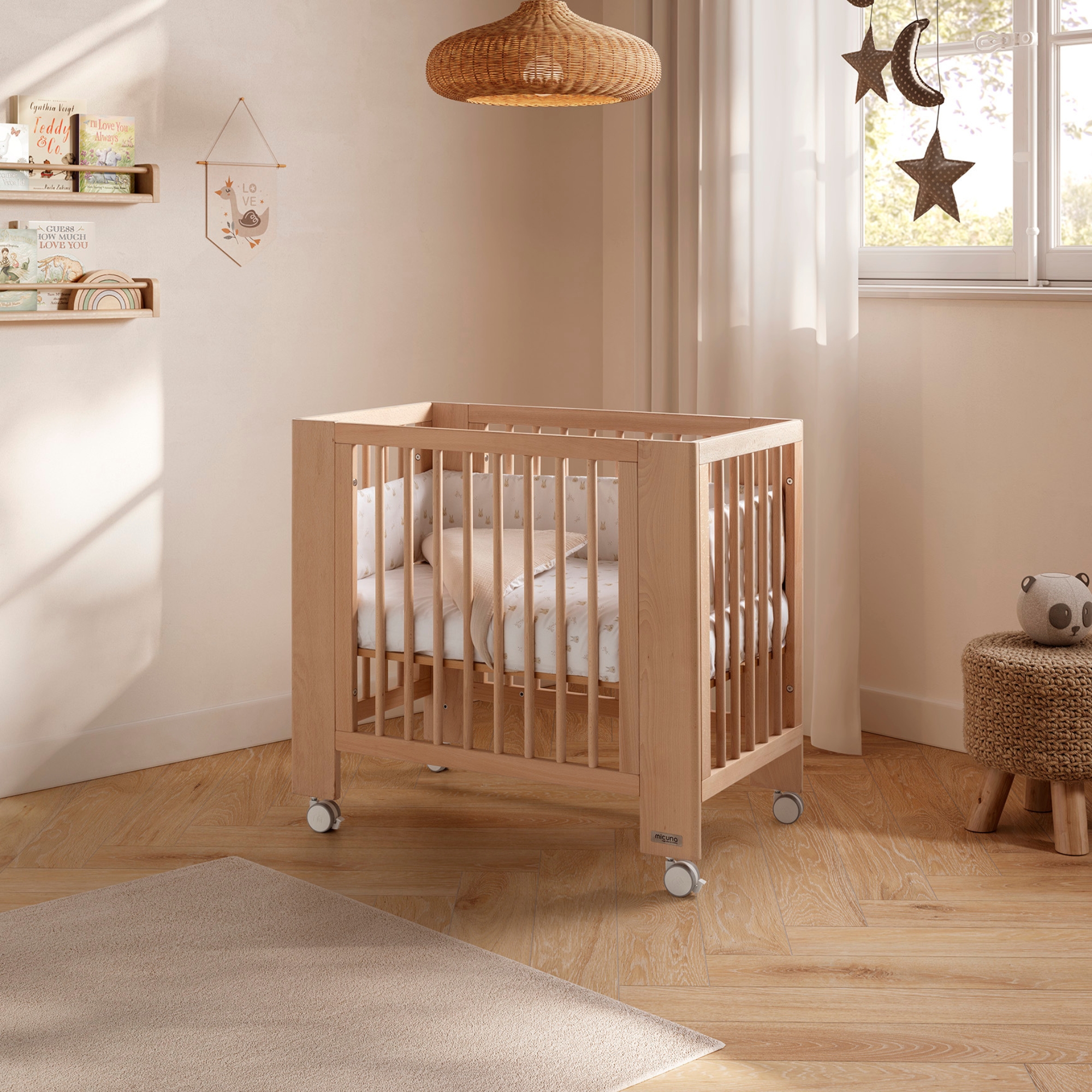 micuna-converbaby-lit-b-b-volutif-convertible image 4