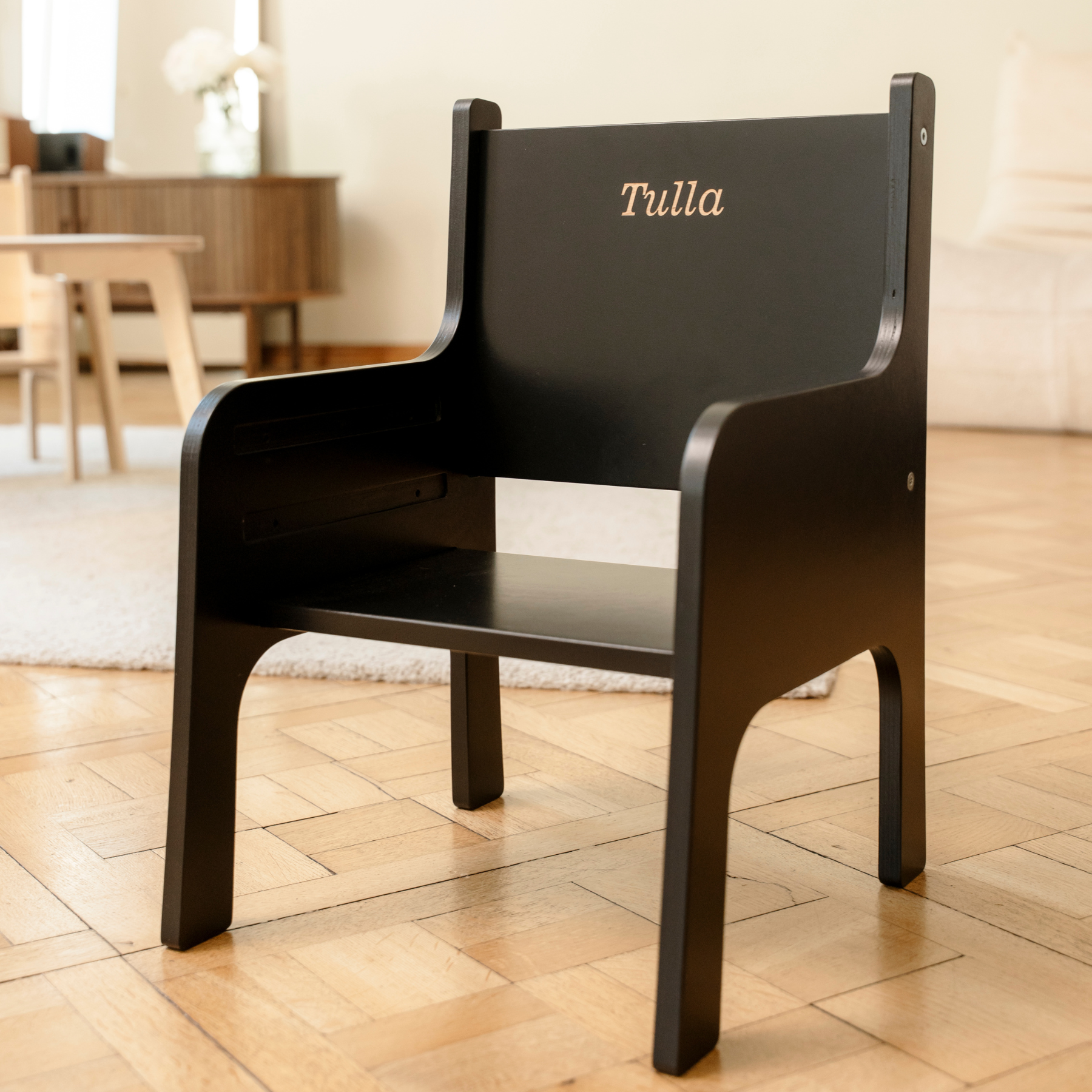ette-tete-tulla-chaise-enfant-r-glable-en-hauteur image 6