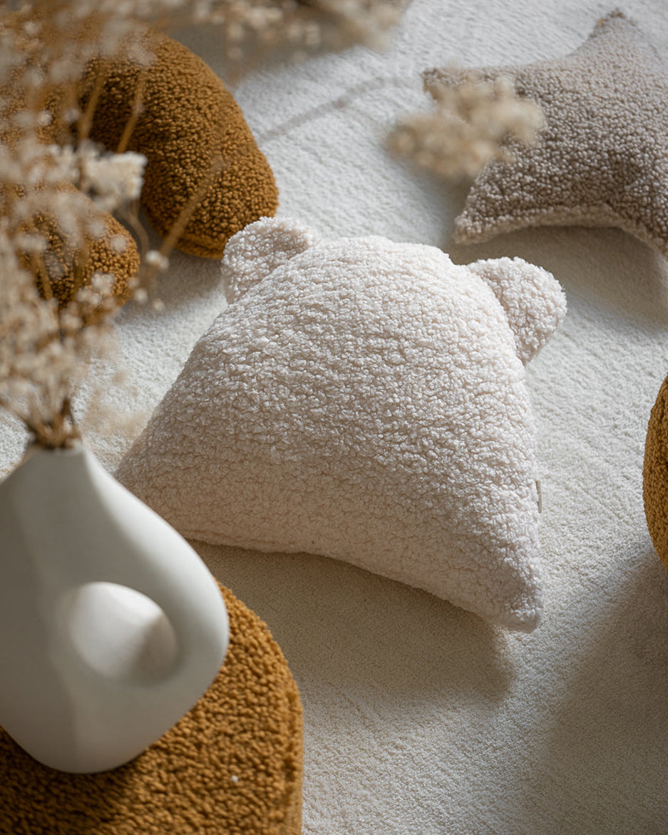 wigiwama-coussin-ours-cream-white-teddy image 2