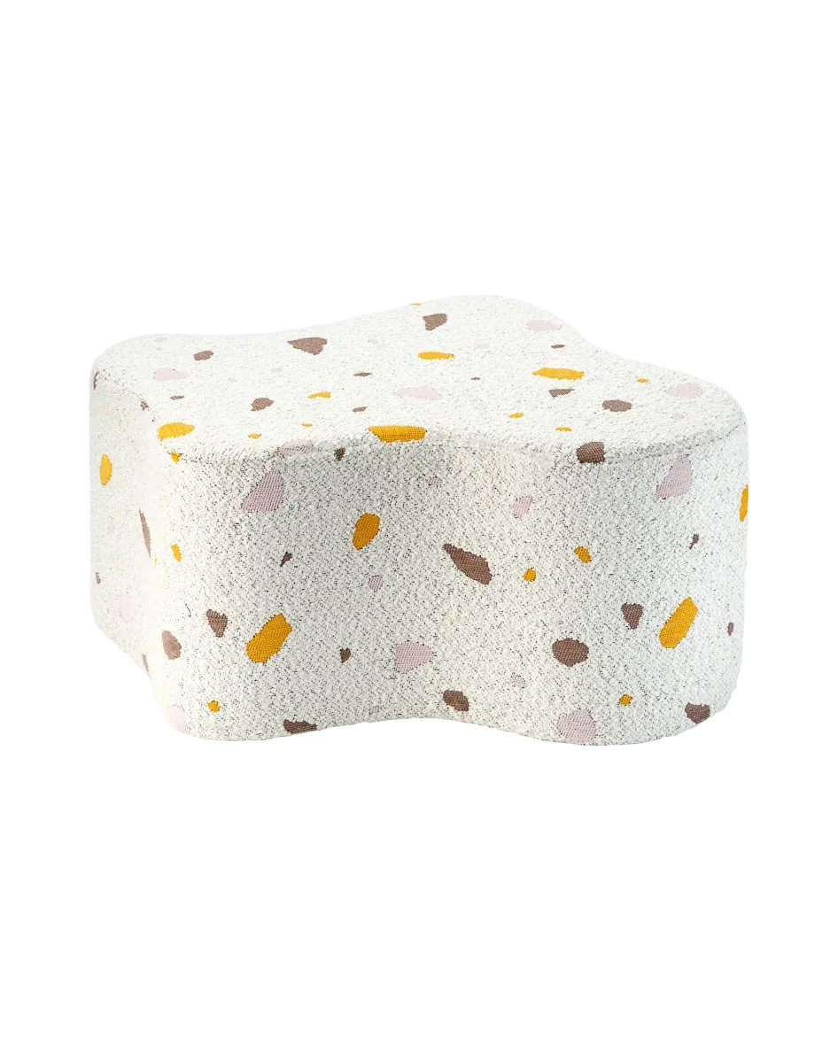 wigiwama-pouf-nuage-terrazzo-marble-pouf-enfant image 1