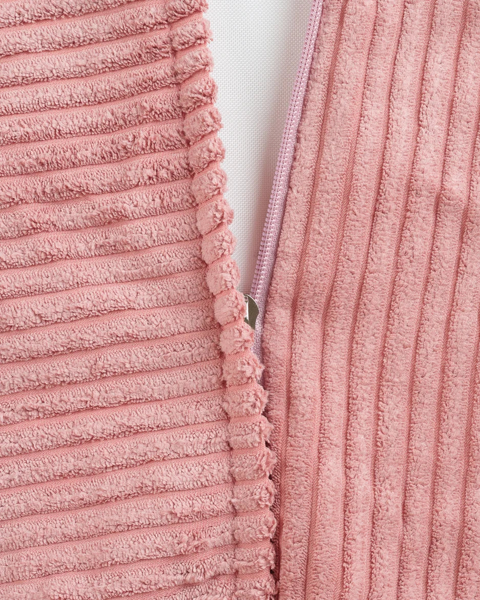 wigiwama-ottoman-carr-pink-mousse-velours-c-tel image 7