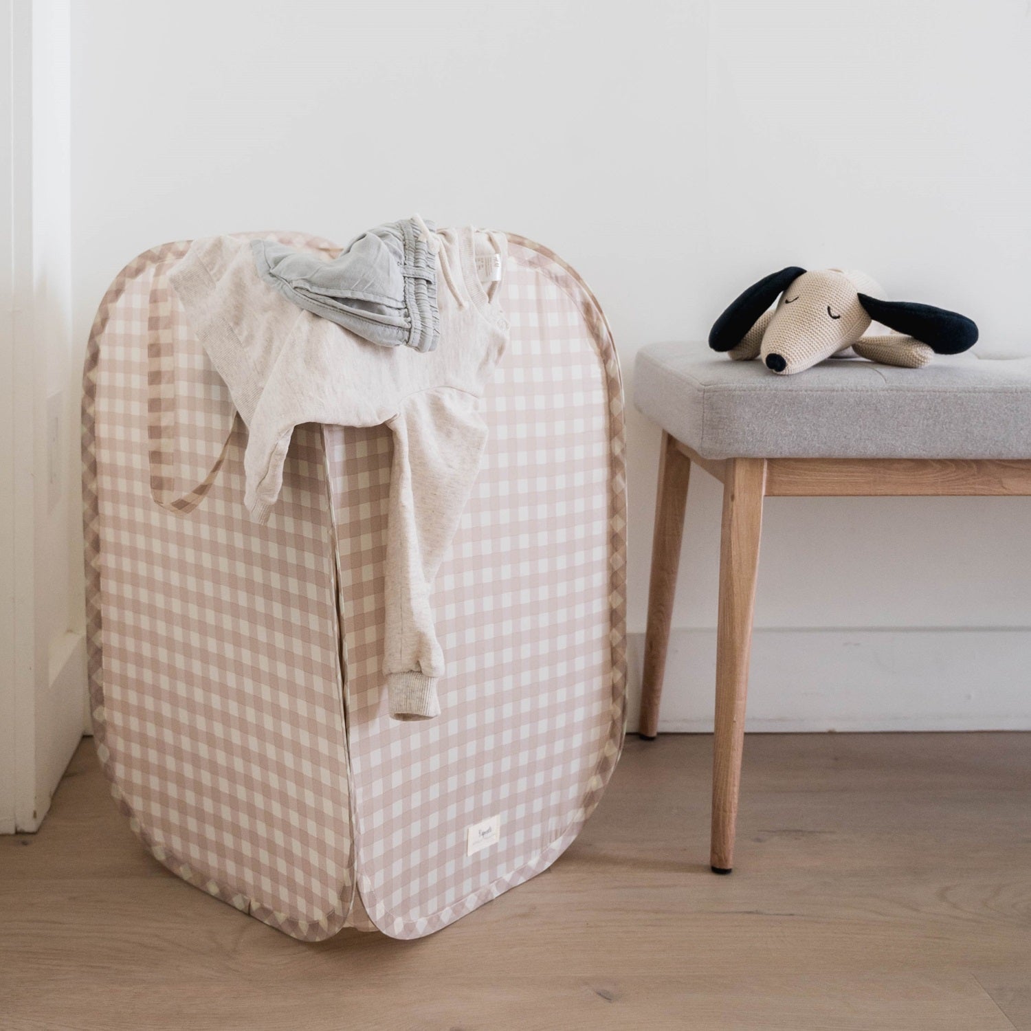3-sprouts-panier-linge-pop-up-beige-vichy-tissu-recycl image 3