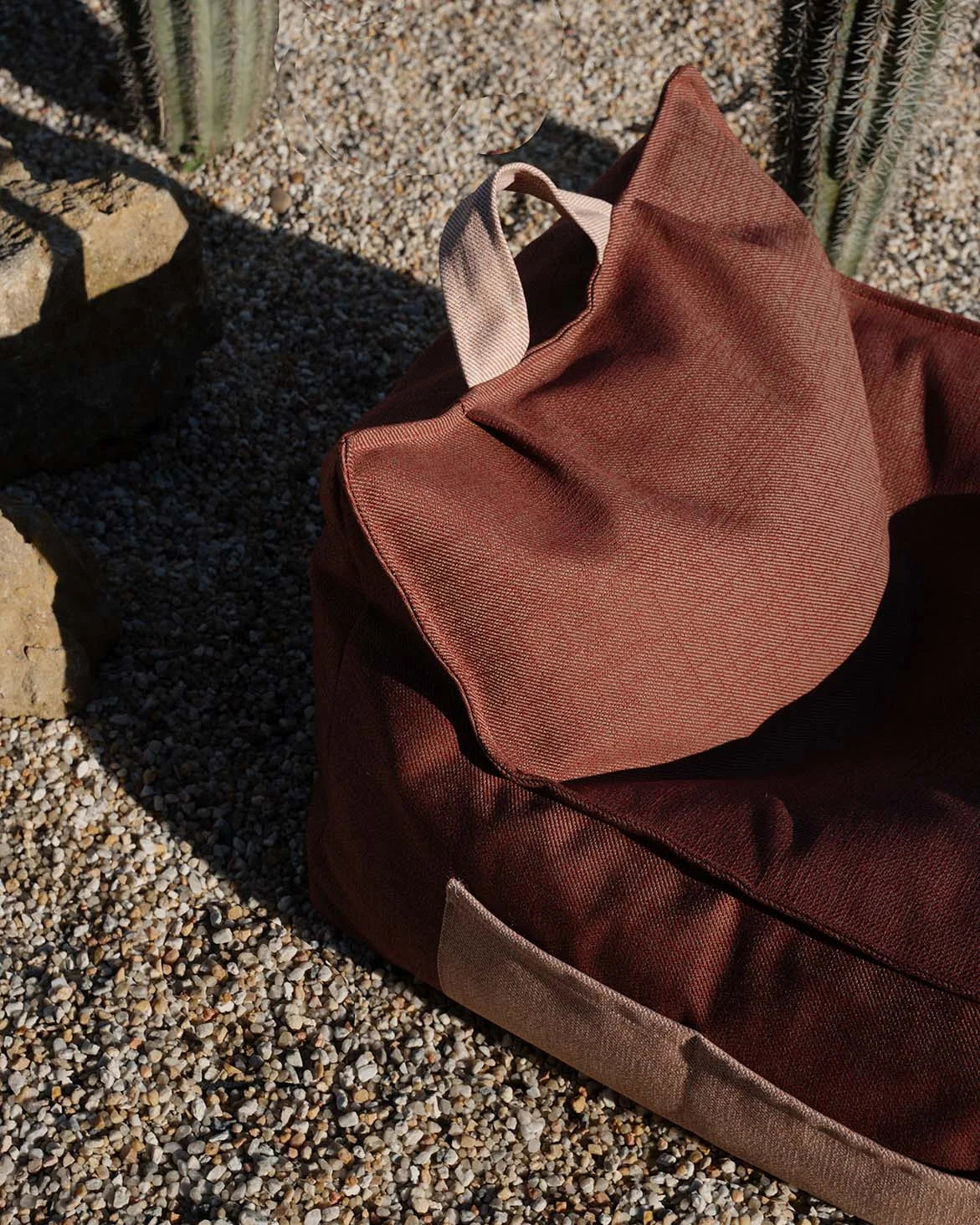 wigiwama-pouf-d-ext-rieur-pomegranate-pouf-enfant-int-rieur-ext-rieur image 5