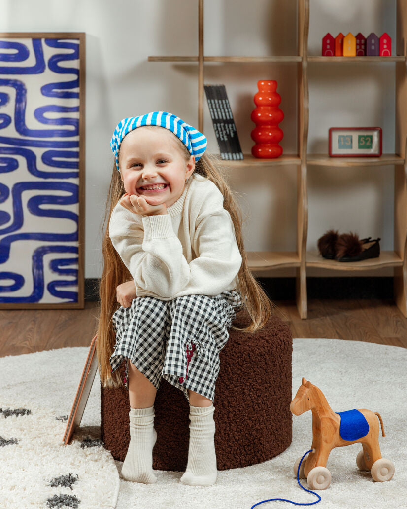 wigiwama-pouf-warm-hazel-pouf-enfant-teddy image 2