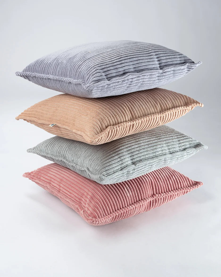 wigiwama-traversin-pink-mousse-coussin-enfant-velours-c-tel image 4