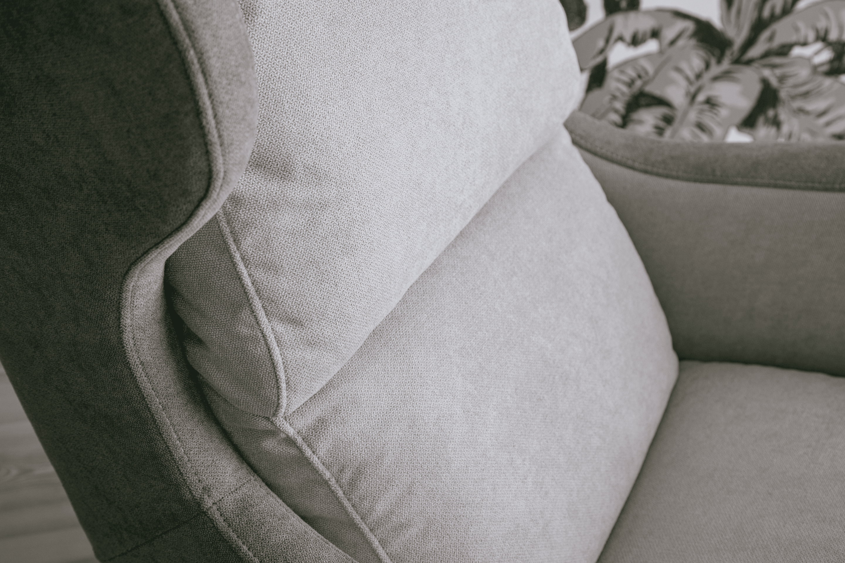 micuna-mar-fauteuil-allaitement-bascule image 3