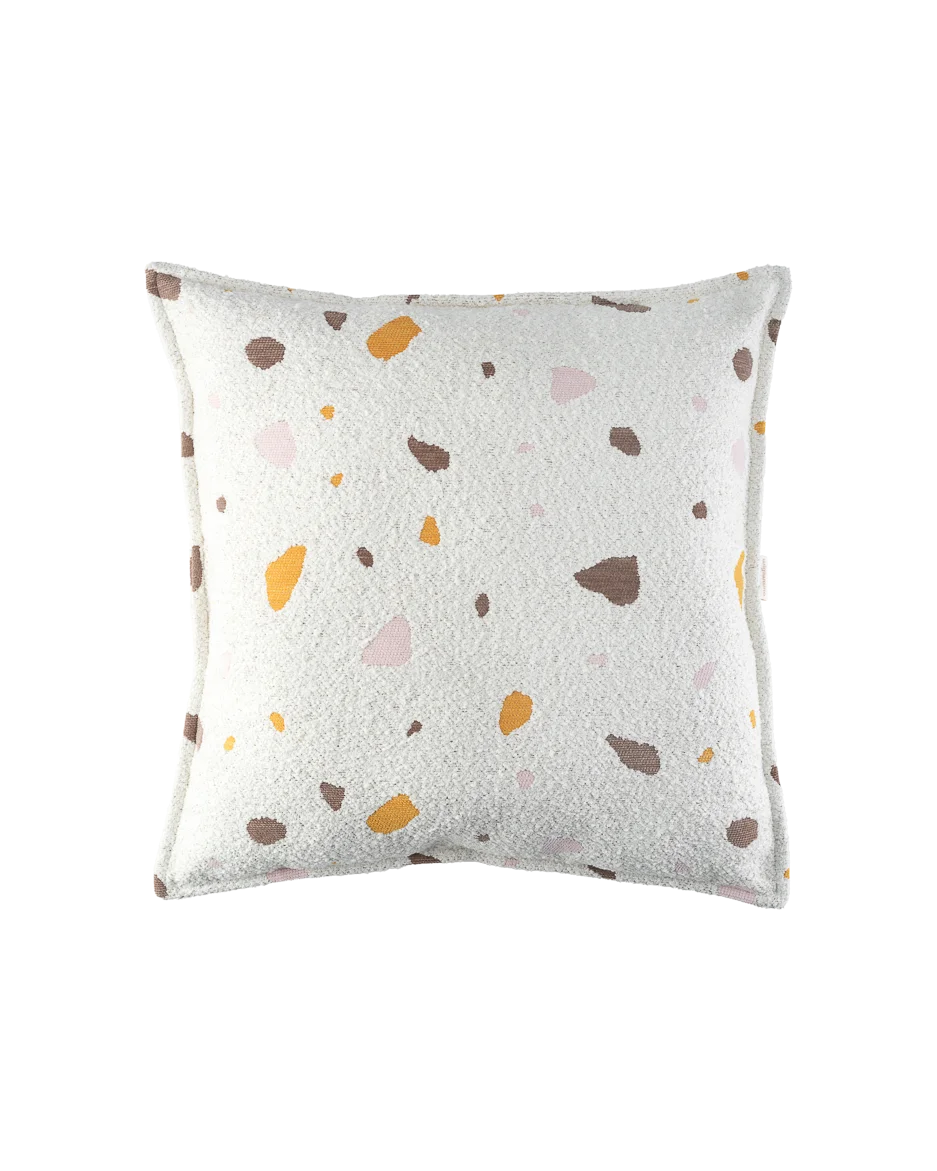 wigiwama-coussin-bloc-terrazzo-marble-coussin-carr-enfant image 1
