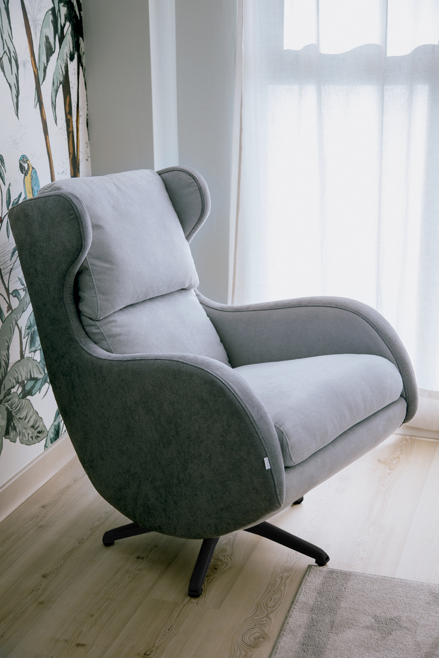 micuna-mar-fauteuil-allaitement-bascule image 4