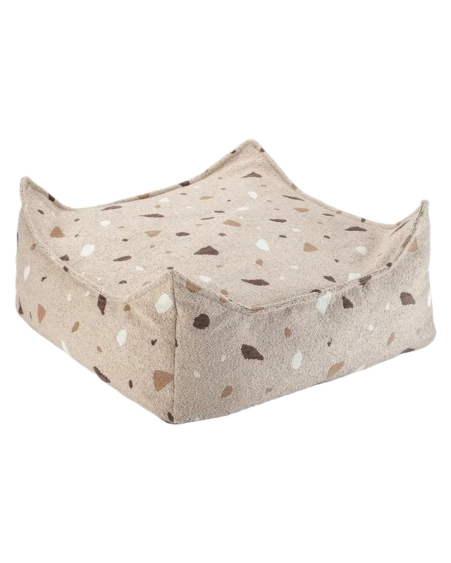 wigiwama-ottoman-carr-coussin-de-sol-terrazzo-sand image 1