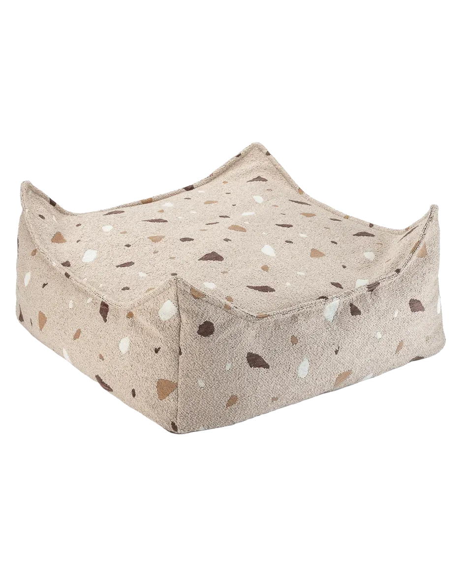 wigiwama-ottoman-carr-coussin-de-sol-terrazzo-sand image 1