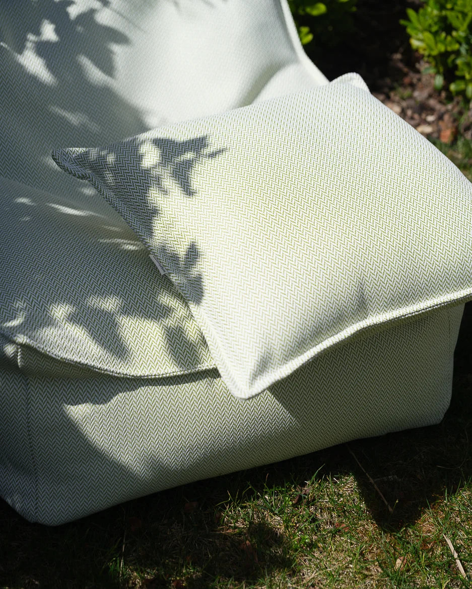 wigiwama-coussin-bloc-herba-outdoor-enfant image 5