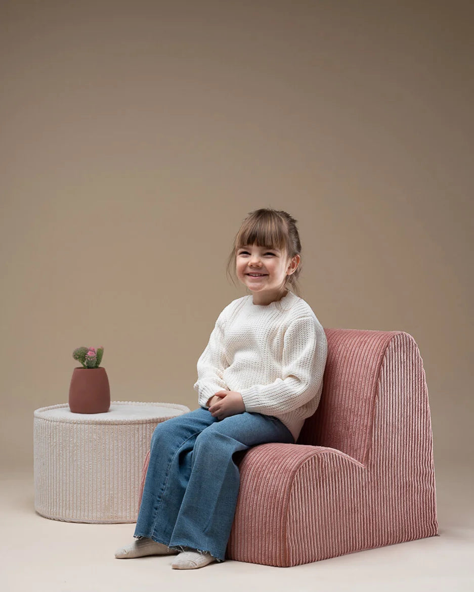 wigiwama-fauteuil-nuage-pink-mousse-cloud-chair-enfant image 2