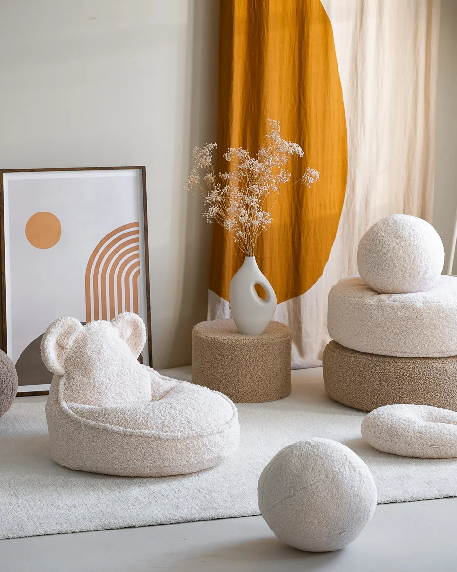 wigiwama-kit-pouf-ours-enfant-ottoman-cream-white-peluche image 2