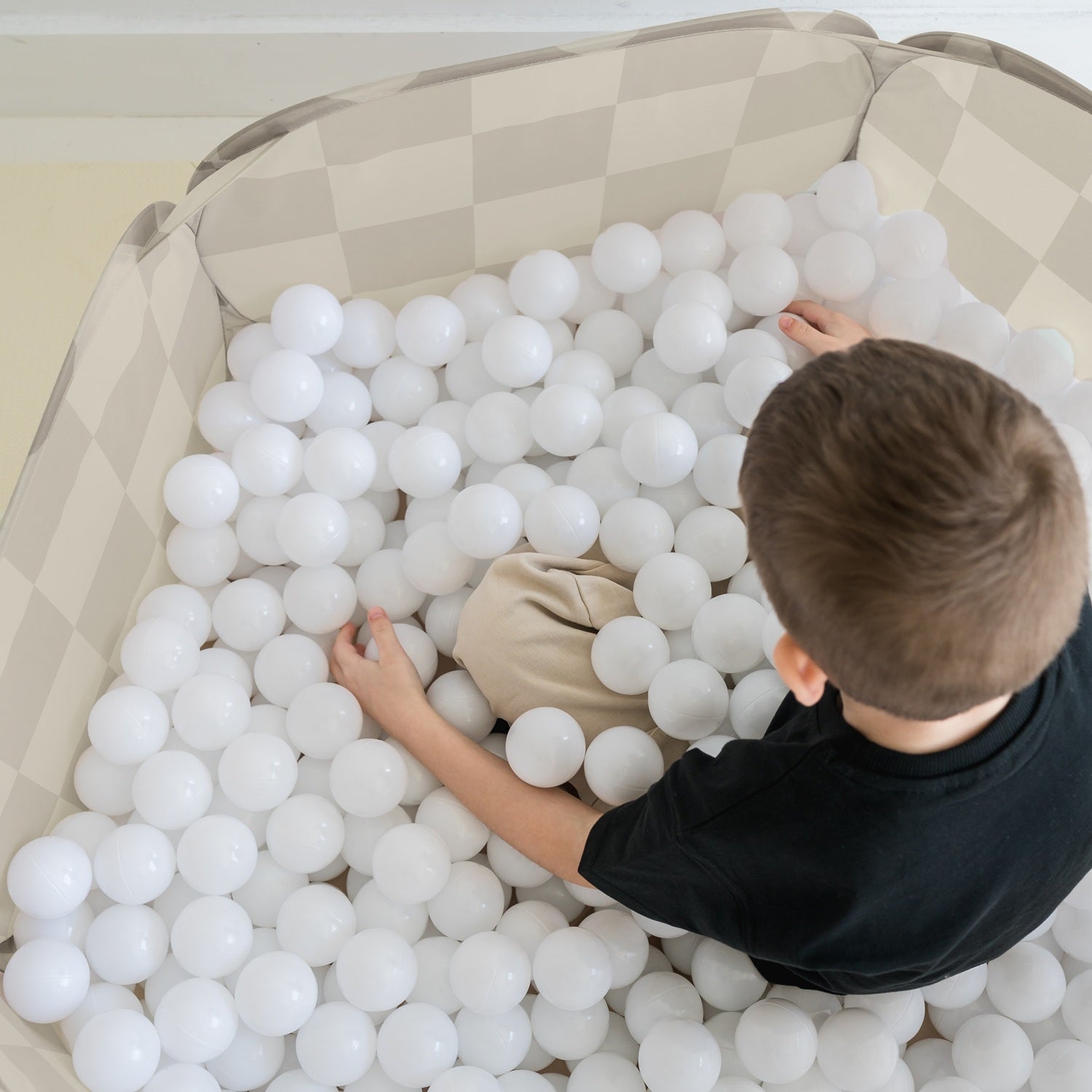 3-sprouts-piscine-balles-enfant-checkerboard-beige image 4