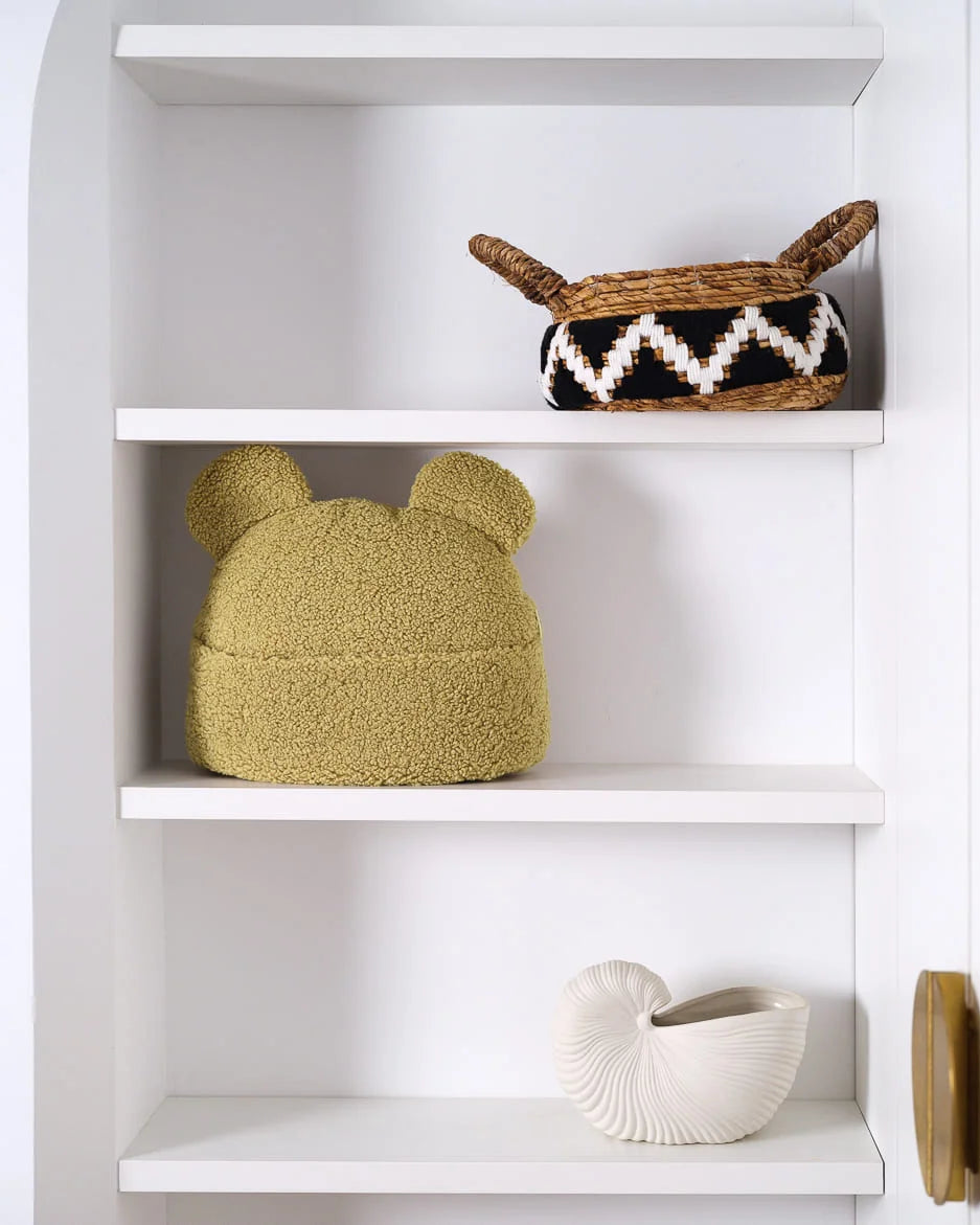 wigiwama-teddy-pouch-matcha-coussin-ours-avec-poche image 3