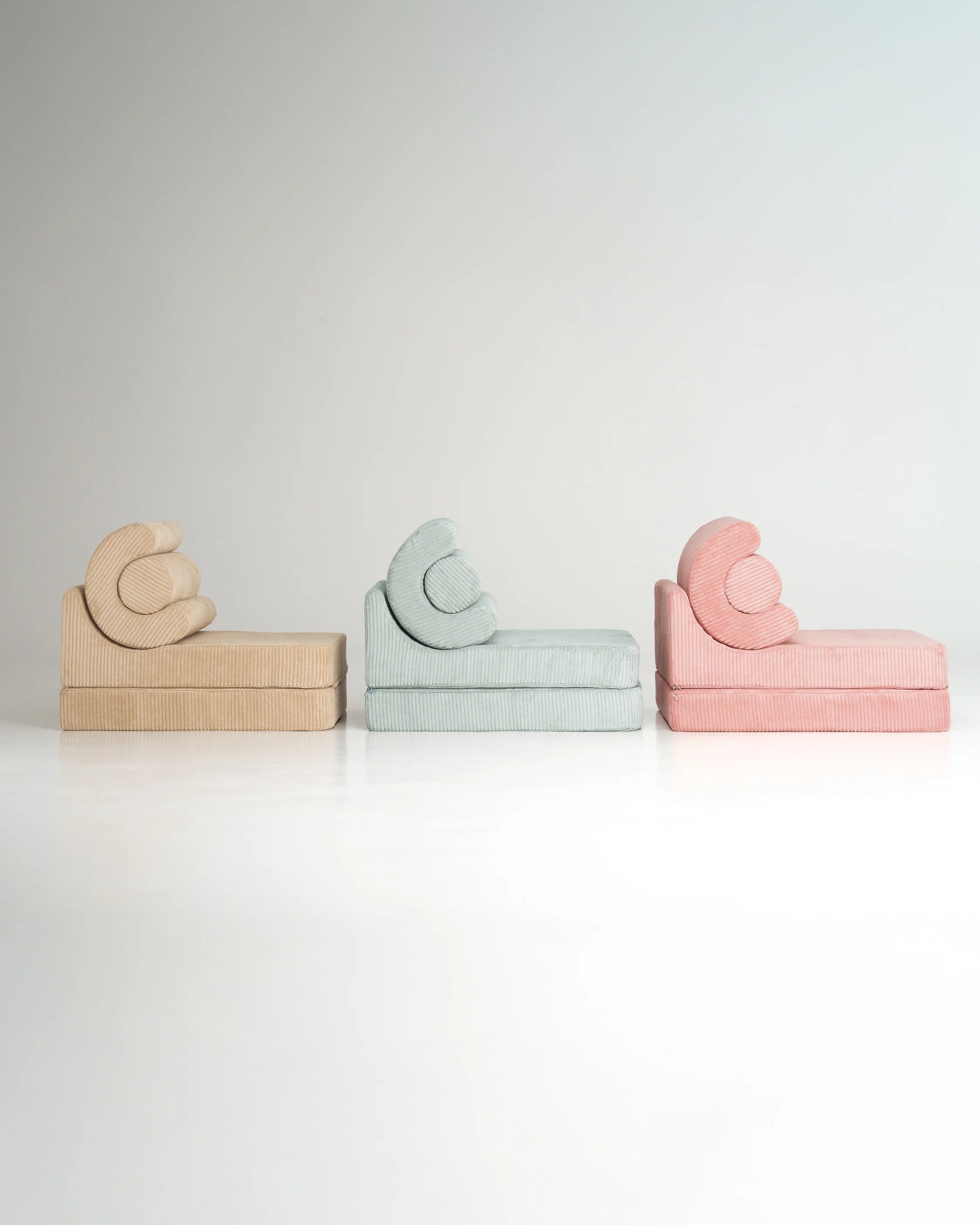 wigiwama-flipster-chaise-enfant-modulable-brown-sugar-velours-c-tel image 5
