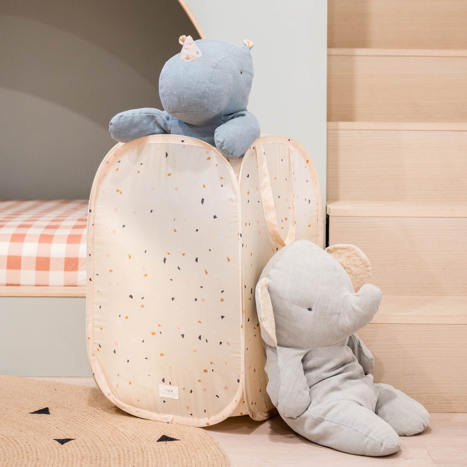 3-sprouts-panier-linge-pop-up-terrazzo-beige-tissu-recycl image 5