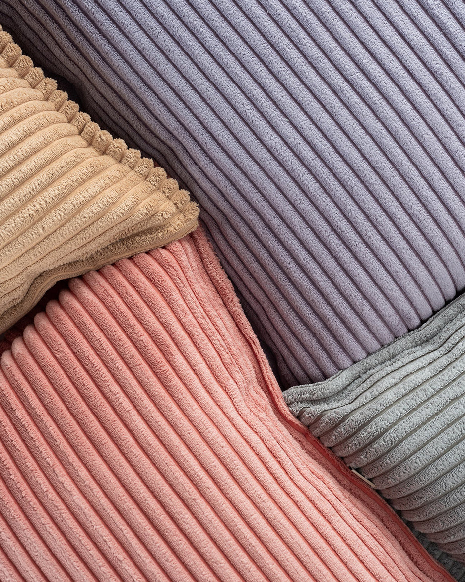 wigiwama-coussin-bloc-sucre-brun-velours-c-tel-carr image 4