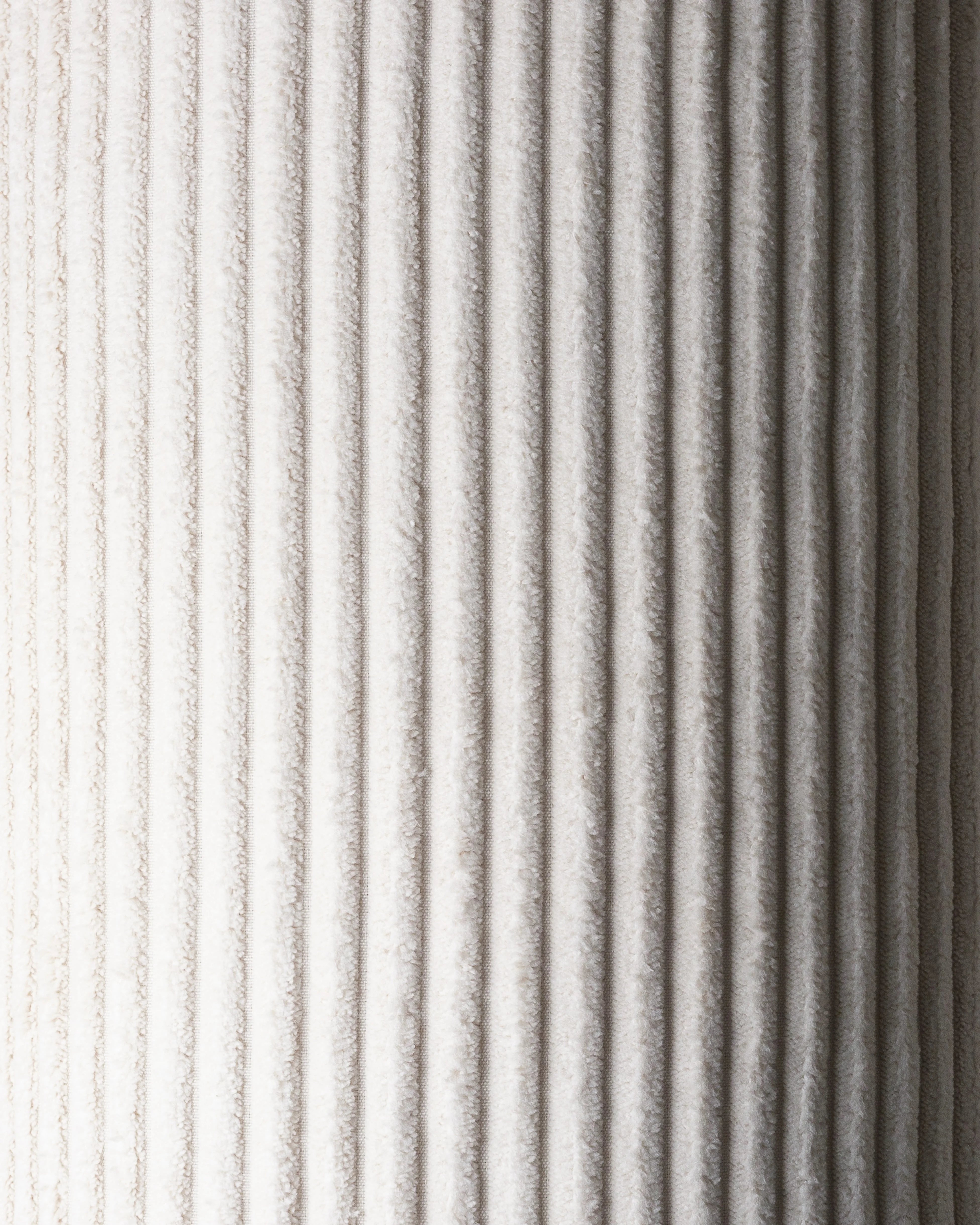 wigiwama-ottoman-carr-coussin-de-sol-carr-marshmallow-velours-c-tel image 8