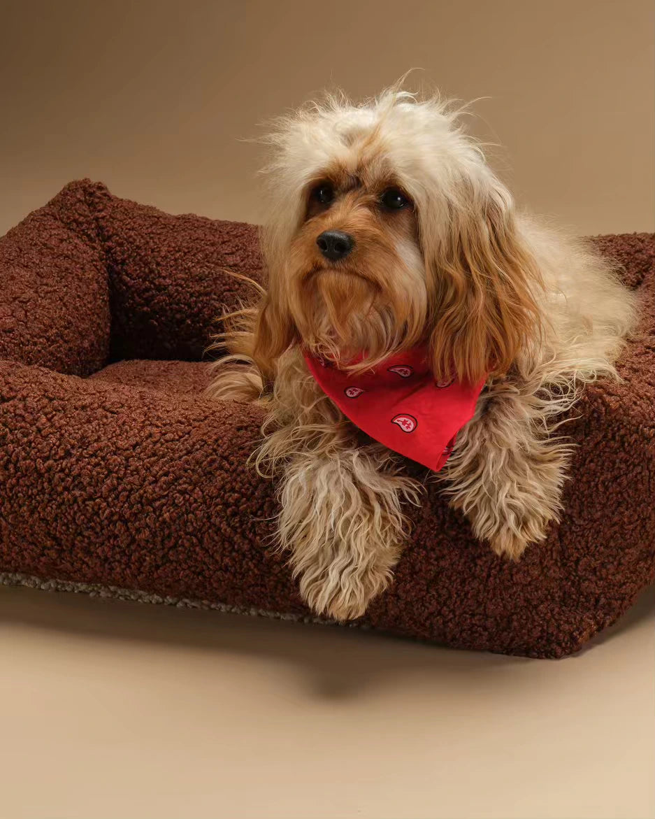 wigiwama-warm-hazel-pet-snuggle-bed-m-lit-chien-teddy-r-versible image 3