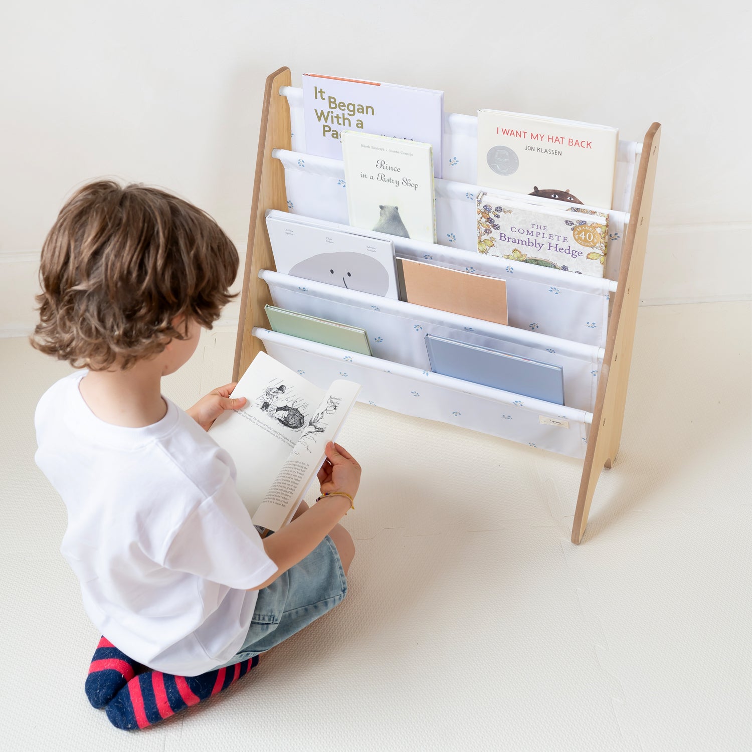 3-sprouts-biblioth-que-enfant-tissu-recycl-ivory-blueberry image 2