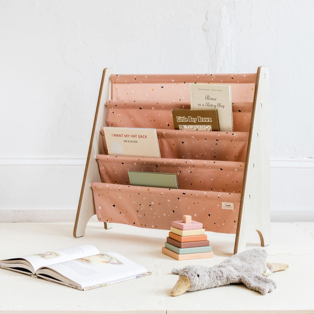 3-sprouts-biblioth-que-enfant-terrazzo-argile-tissu-recycl image 3