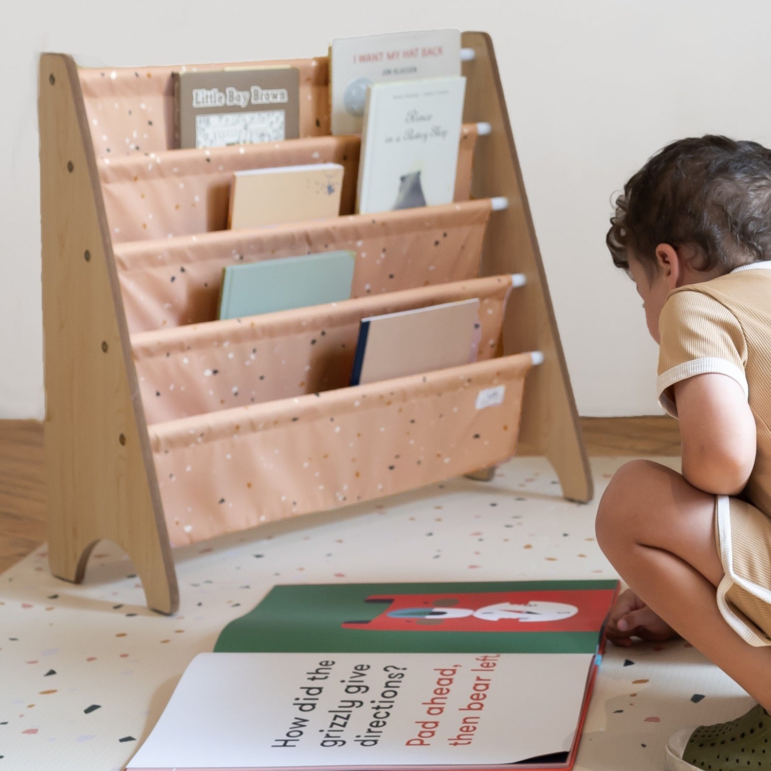 3-sprouts-biblioth-que-enfant-terrazzo-argile-tissu-recycl image 2