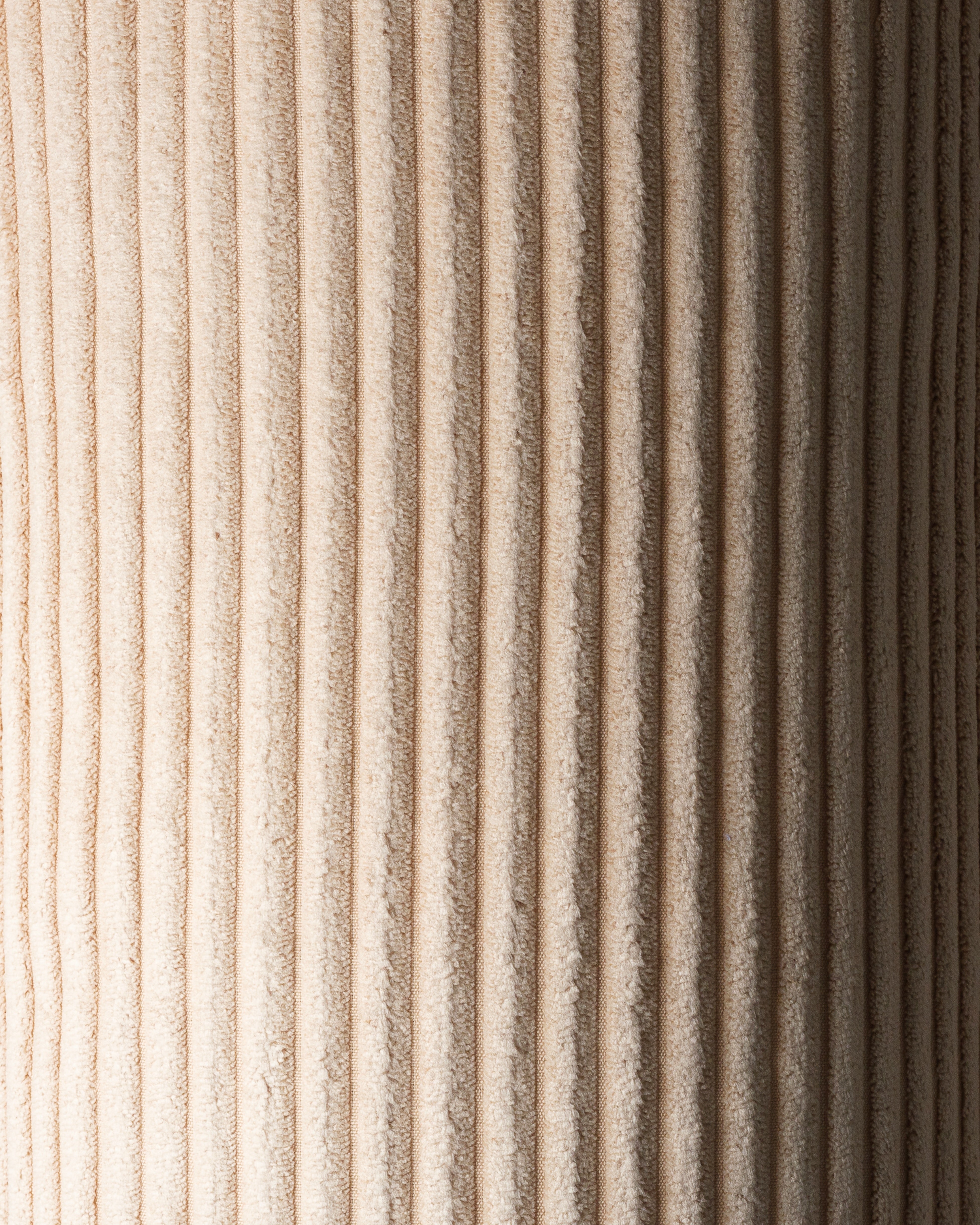 wigiwama-coussin-bloc-sucre-brun-velours-c-tel-carr image 5