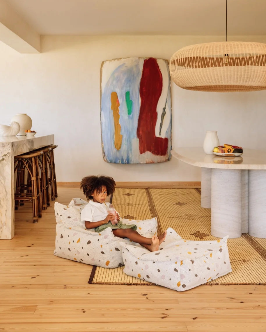 wigiwama-fauteuil-poire-terrazzo-marble-pouf-enfant image 2