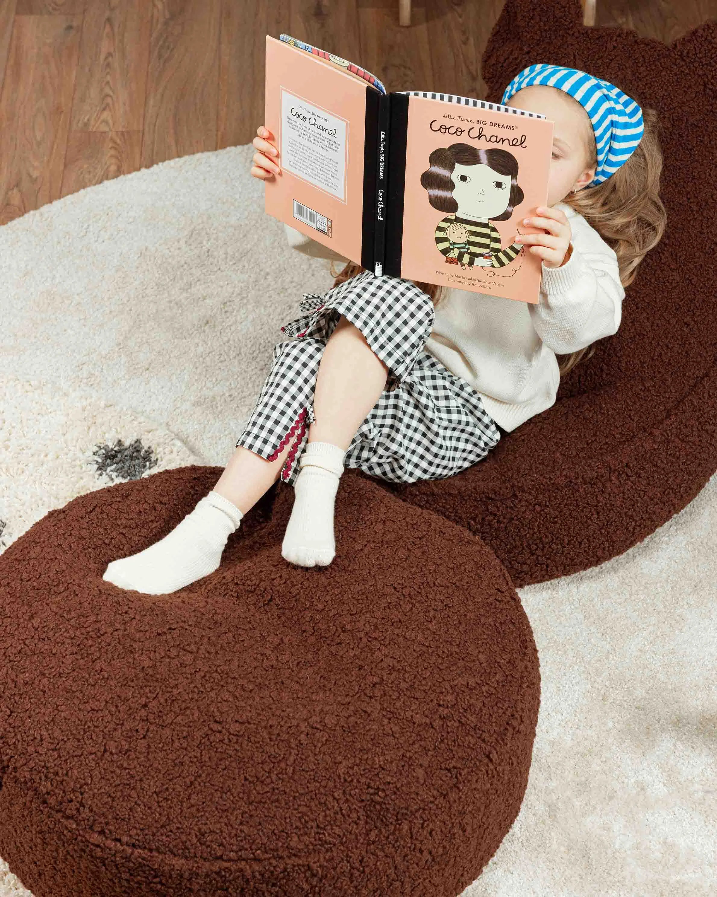 wigiwama-ensemble-pouf-ours-et-repose-pieds-warm-hazel-bear image 2