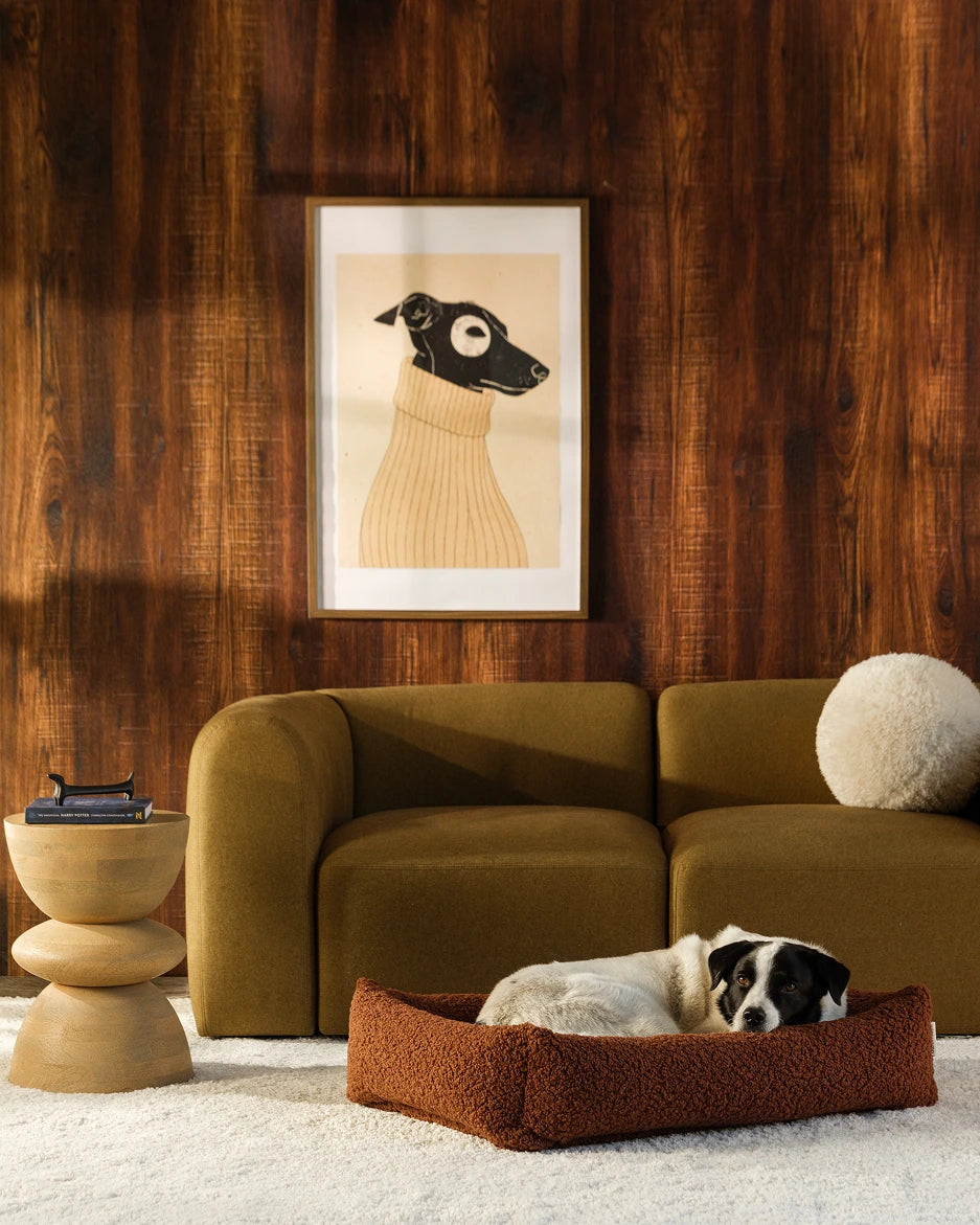wigiwama-pet-snuggle-bed-l-warm-hazel-lit-chien-teddy-r-versible image 2