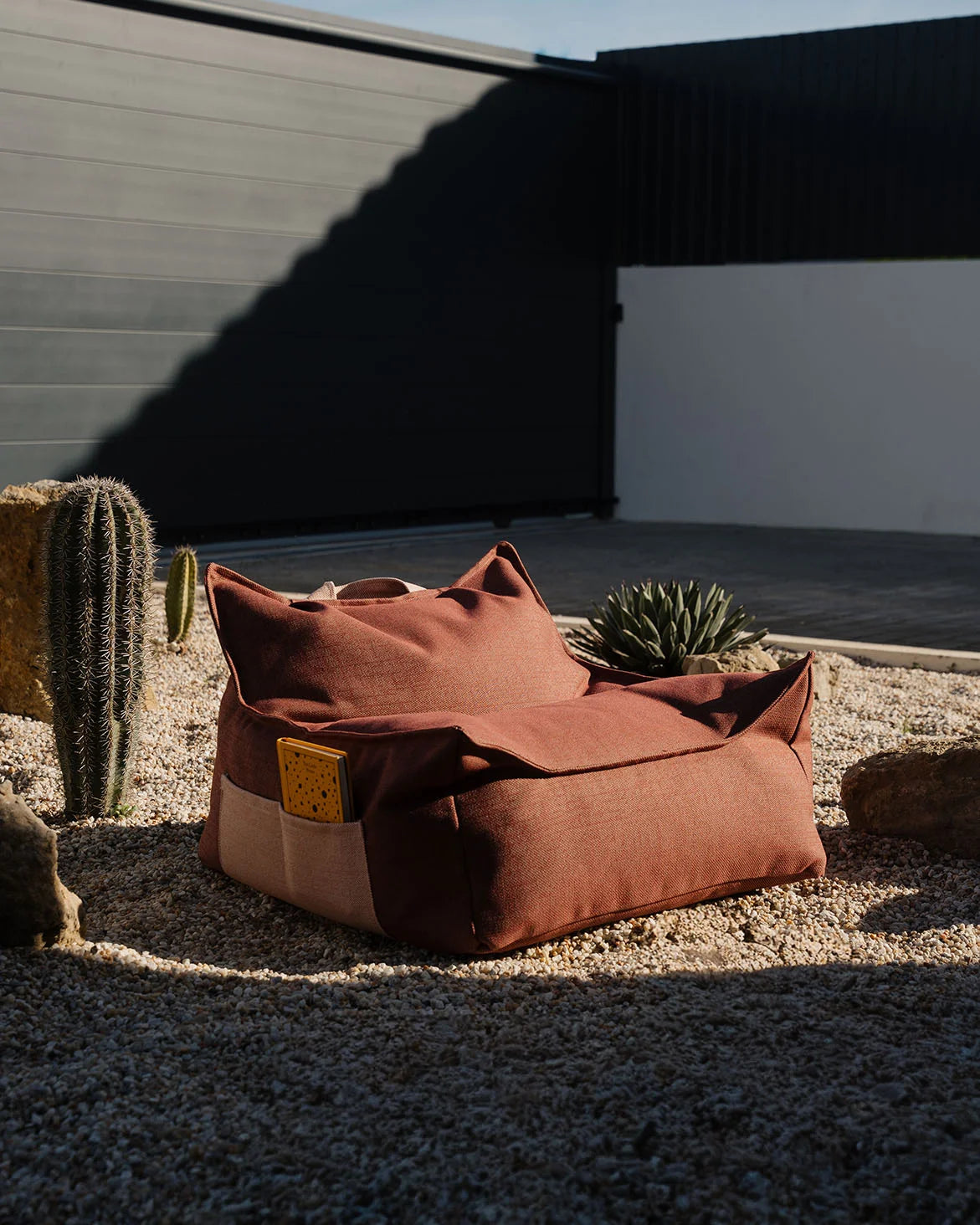 wigiwama-pouf-d-ext-rieur-pomegranate-pouf-enfant-int-rieur-ext-rieur image 3