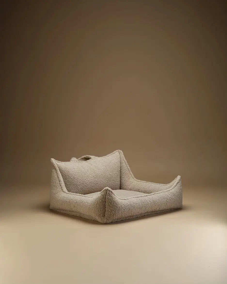 wigiwama-pet-club-chair-l-biscuit-lit-chien-teddy image 3