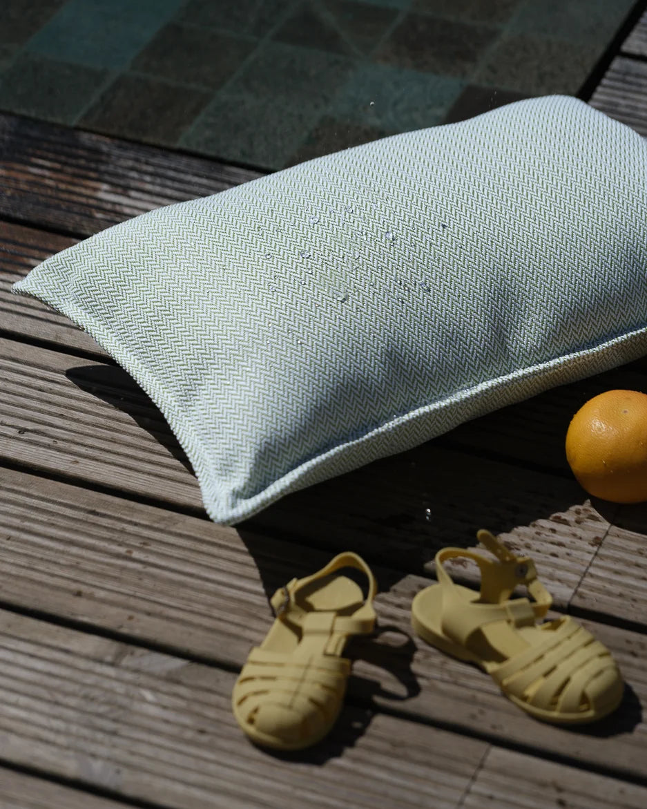 wigiwama-traversin-azure-outdoor-coussin-enfant-ext-rieur image 3