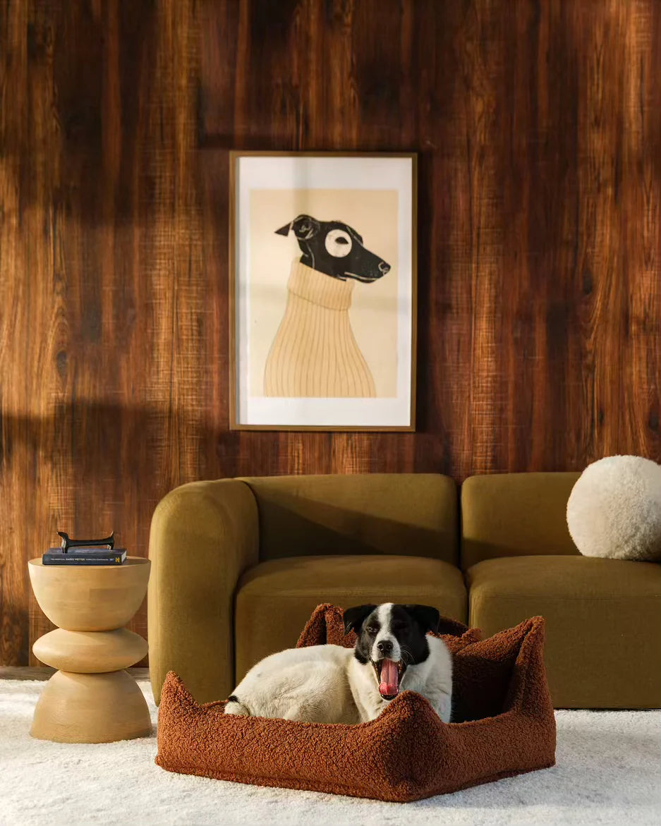 wigiwama-pet-club-chair-l-warm-hazel-lit-chien image 2