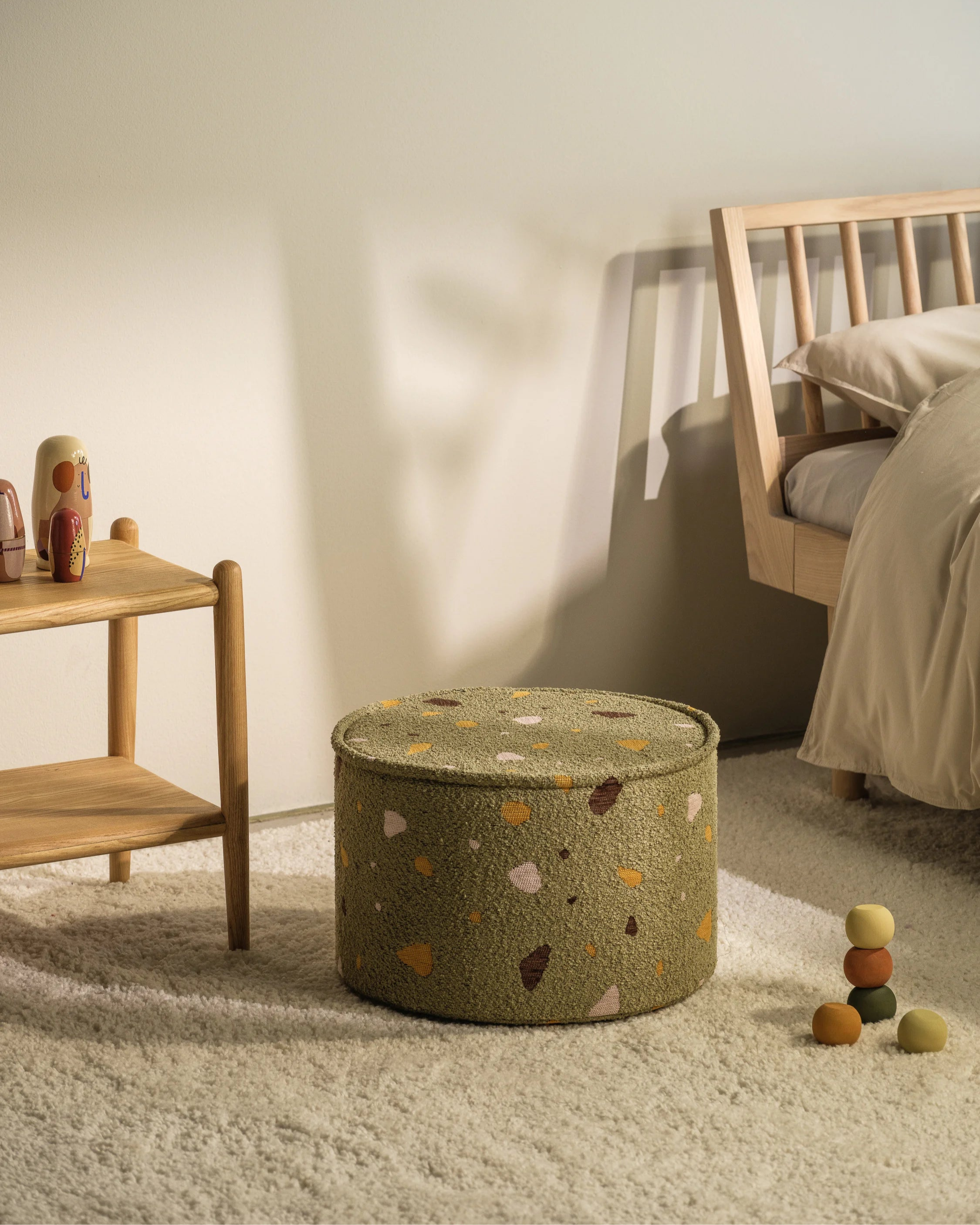 wigiwama-pouf-terrazzo-moss-pouf-enfant image 4