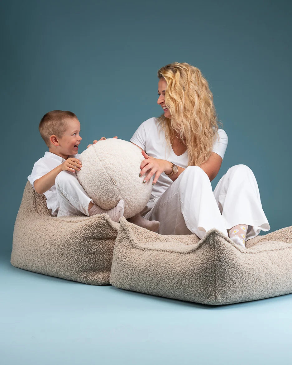 wigiwama-ottoman-carr-coussin-de-sol-carr-biscuit-effet-teddy image 5