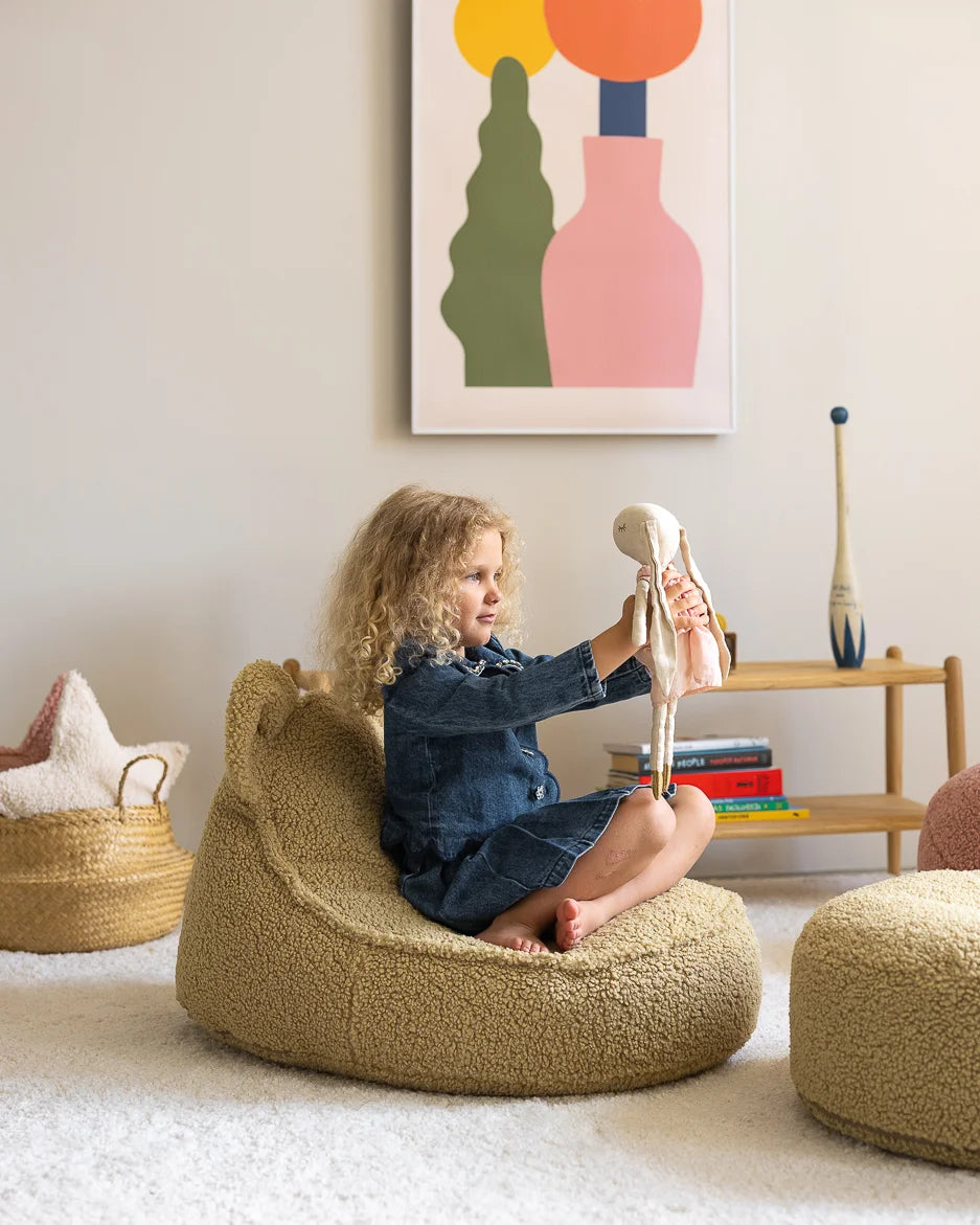wigiwama-pouf-ours-matcha-pouf-enfant-teddy image 2