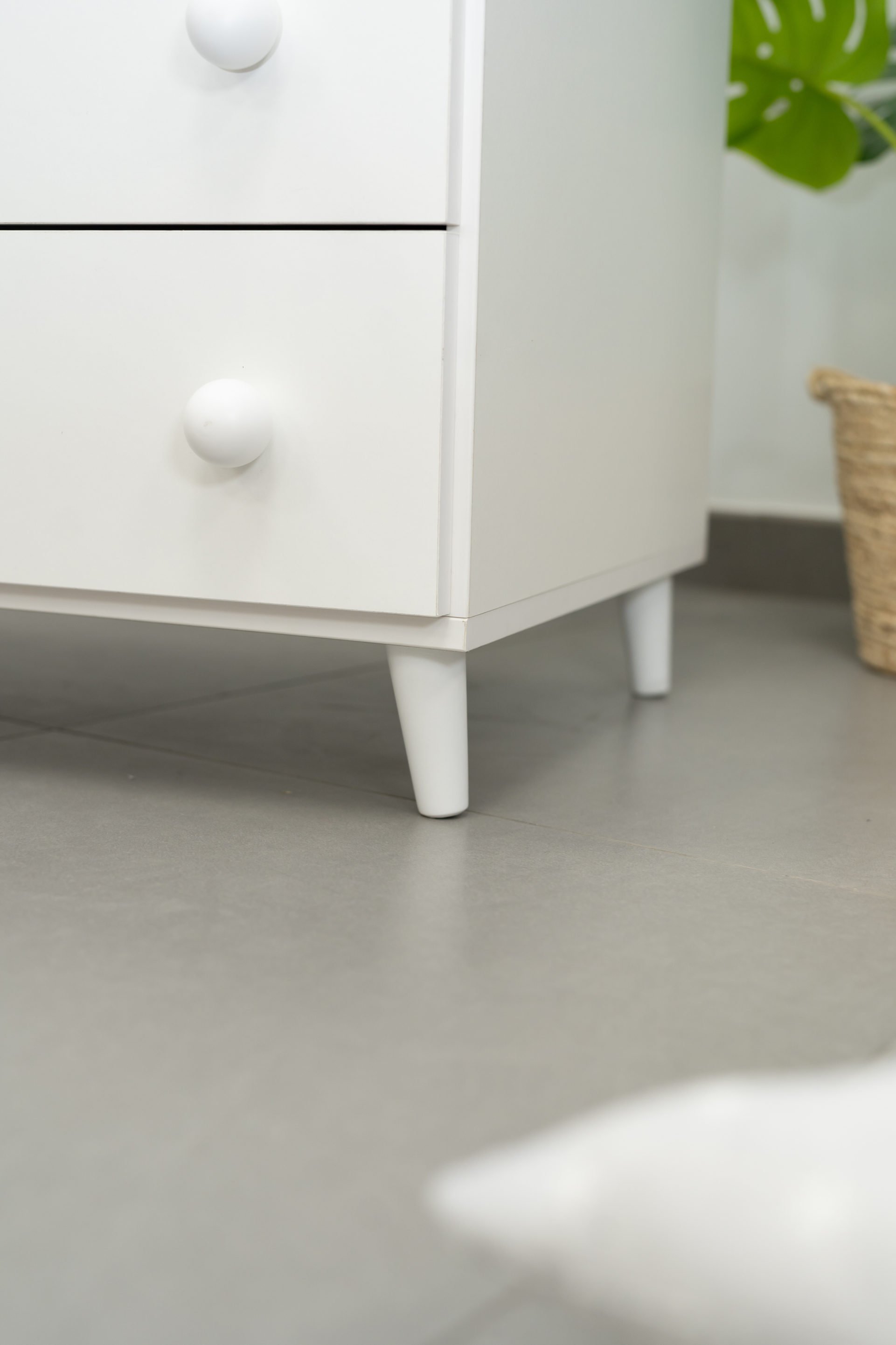 micuna-pieds-commode-cp-1963-dresser-feet image 2