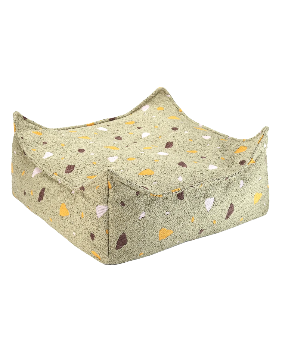 wigiwama-ottoman-carr-coussin-de-sol-carr-terrazzo-moss-tweed image 1